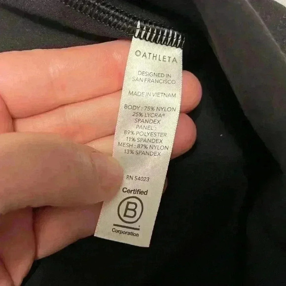 Athleta Salutation Stash w/pocket 7/8 Twist Tight in Powervita ankle size XSmall - Picture 10 of 11